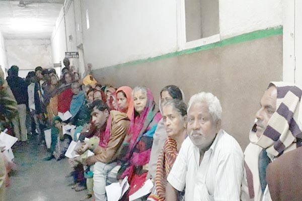 प्रदेशभर में रेजीडेंट की हड़ताल : बेपटरी हुई स्वास्थ्य सेवा, 300 से ज्यादा ऑपरेशन टले